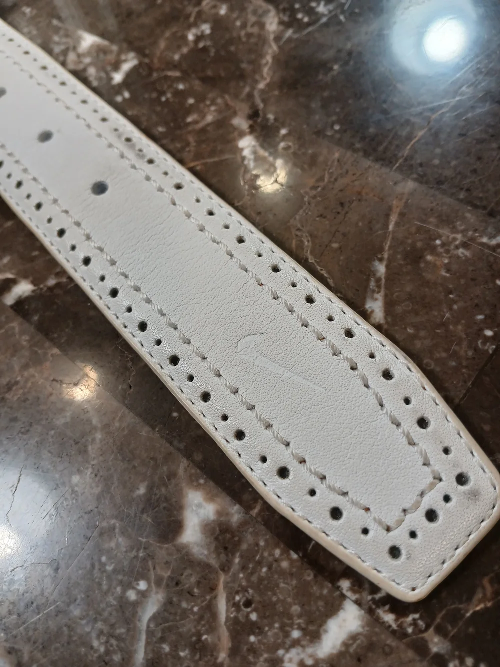 Nike Golf  White Leather Belt with Silver Buckle